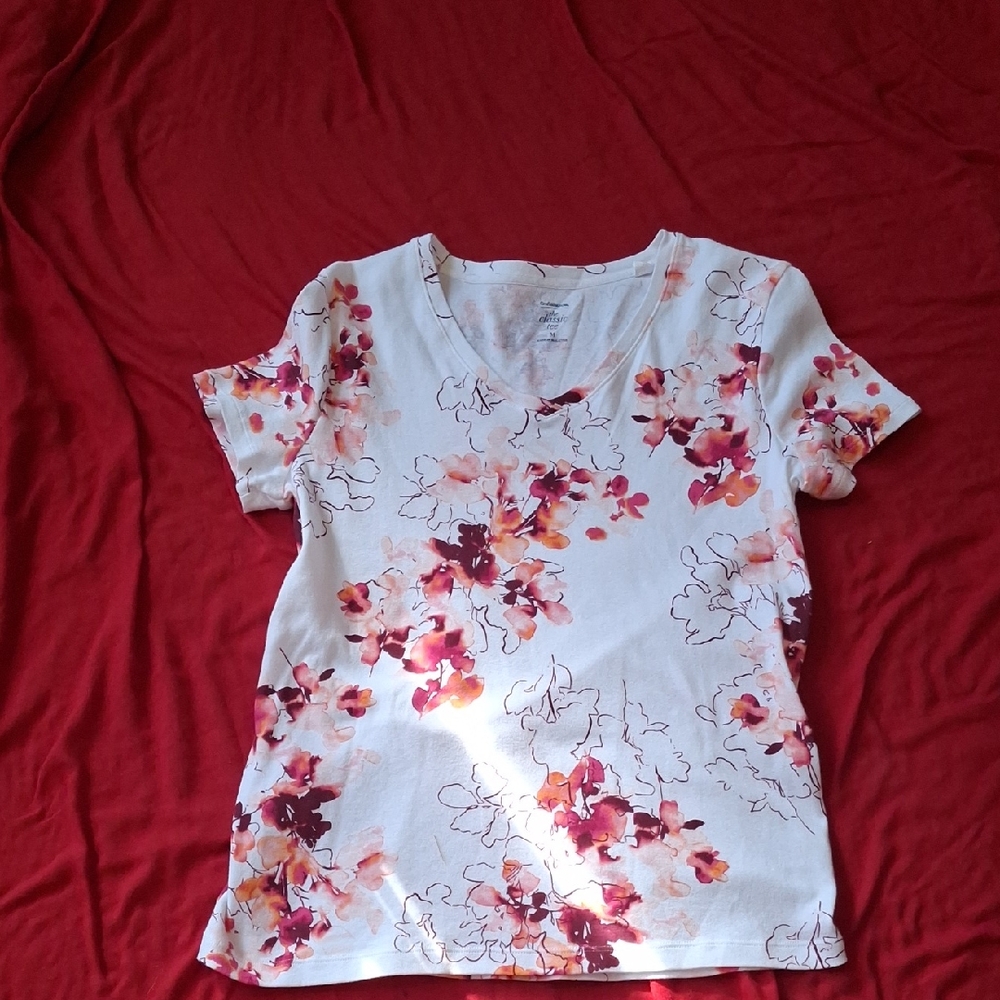 Croft & Barrow White Floral Short Sleeve Top